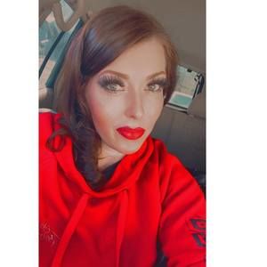 Meet your Posher, Brynne